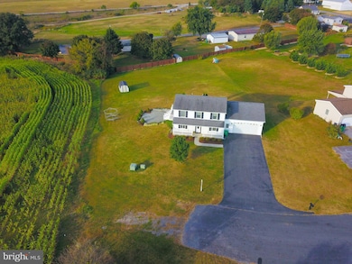 2568 Rocky Spring Rd, Chambersburg, PA 17201 - photo 4