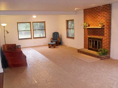 Living Room. Spacious Living Room with Fireplace.