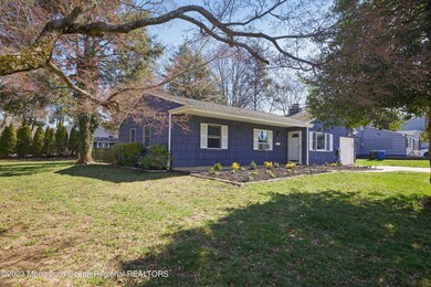 14 Cherry Tree Ln, Middletown, NJ 07748 - photo 4