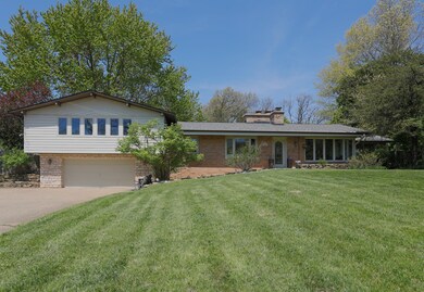 2516 Angling Rd-102