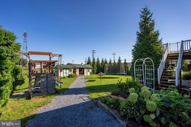 703 Walnut St, New Holland, PA 17557 - photo 6