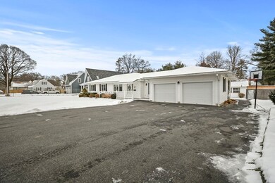 22 Edgemere Blvd unit 24, Shrewsbury, MA 01545 - photo 2