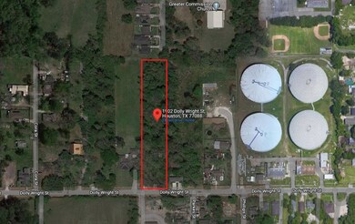 1902 Dolly Wright St, Houston, TX 77088 - photo 2