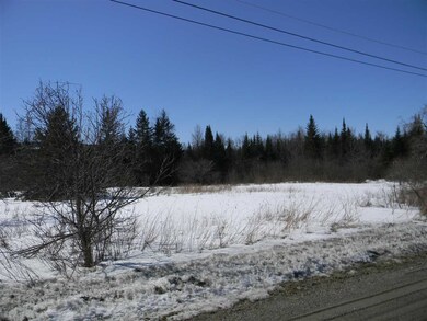 15 Mary Elizabeth Ln unit 67, Lancaster, NH 03584 - photo 2