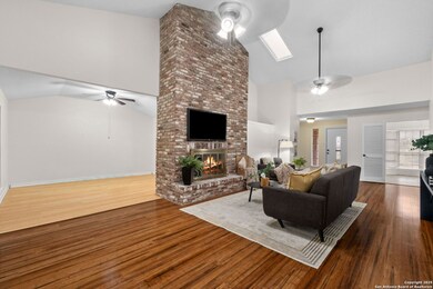 3605 Hidden Dr unit C-4, San Antonio, TX 78217 - photo 4