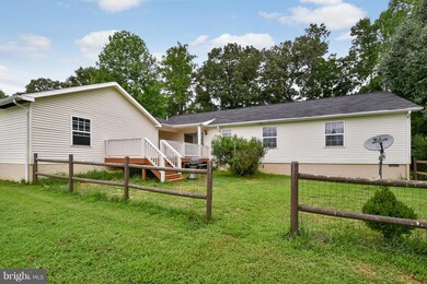 28274 Beech Dr, Rhoadesville, VA 22542 - photo 4