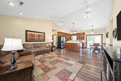 2803 Case Dr, Lewisburg, TN 37091 - photo 7