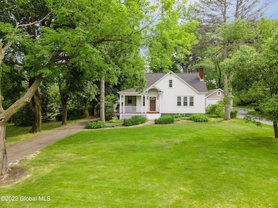 3-web-or-mls-2308TroySchenectadyRd_03