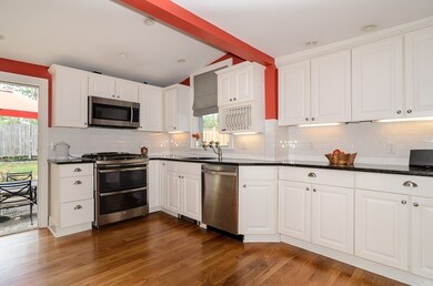 77 Roberts Rd unit MEDFORD, Medford, MA 02155 - photo 7