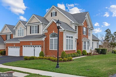 23014 Weybridge Square SW, Ashburn, VA 20148 - photo 2