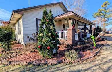 211 Main St, Swifton, AR 72471 - photo 4