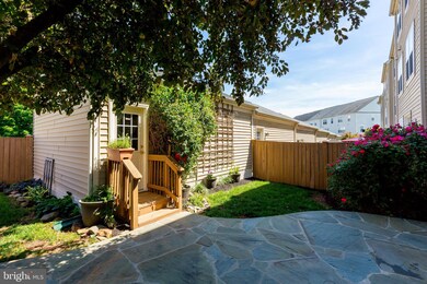 9036 Ribbon Falls Loop, Bristow, VA 20136 - photo 4