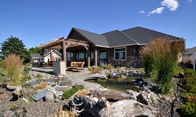 4 Incredible Designed Landscaping