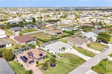 Great overview of well kept SW Cape neighborhood