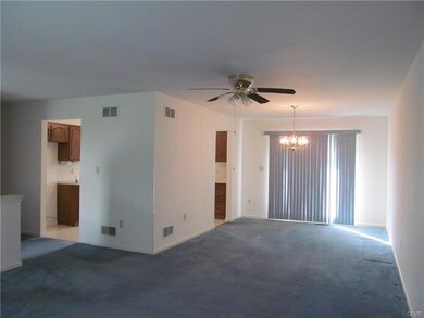 4538 Cairo Dr, Whitehall, PA 18052 - photo 6