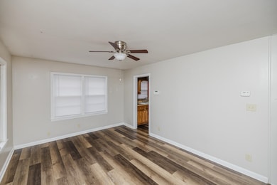 840 S Broadview St, Wichita, KS 67218 - photo 6