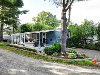 1515 Vfw Pkwy unit E21, Boston, MA 02132 - photo 3