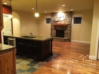 63187 Desert Sage St, Bend, OR 97701 - photo 6