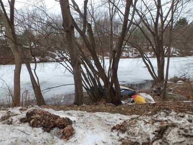 46 N Main St, Newmarket, NH 03857 - photo 3