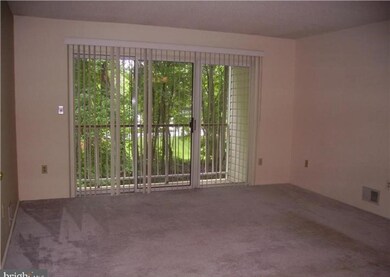 31 Aspen Ct, Trenton, NJ 08619 - photo 2