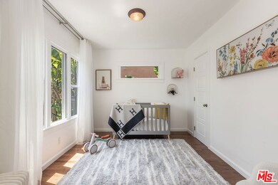 2011 Vineyard Ave, Los Angeles, CA 90016 - photo 5