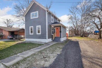 04-104-S-Lowe-St-Dowagiac-MI-46047-Windo