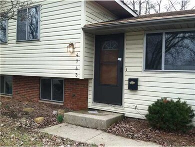 4743 Larkhall Ln, Columbus, OH 43229 - photo 2