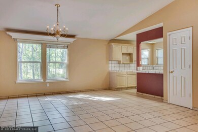 Dining  Area