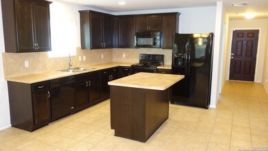 11807 Wildcat Cove, San Antonio, TX 78254 - photo 7