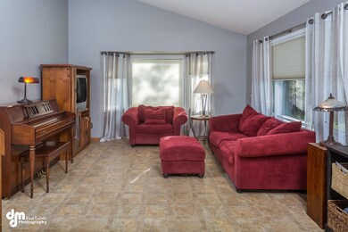 Living Room_DMD_5725-FULL