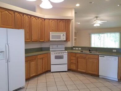 8064 Kilkelly Ln S, Jacksonville, FL 32244 - photo 5