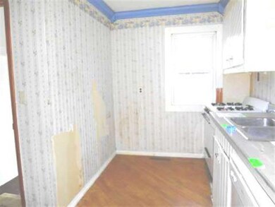 1319 Tipton St, Elkhart, IN 46516 - photo 3