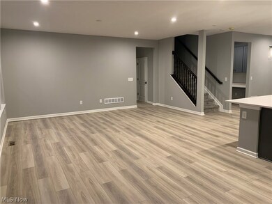 9743 Brindlewood Dr, Plain City, OH 43064 - photo 4