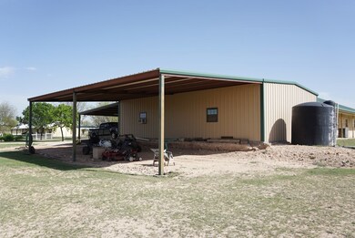 10945 Paisano Ln, San Angelo, TX 76904 - photo 7