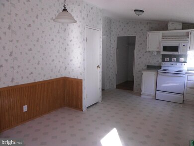 9144 Granite Springs Rd, Spotsylvania, VA 22551 - photo 3