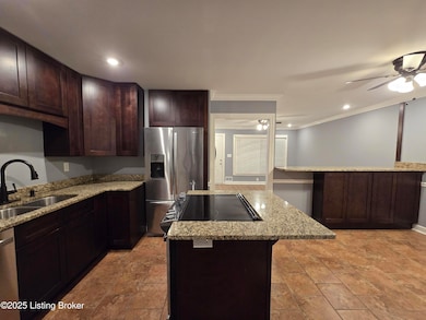 8504 Carmil Dr, Louisville, KY 40291 - photo 6