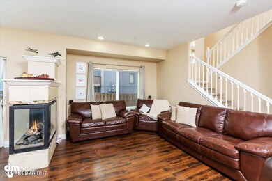 04-Living Room MS_4776