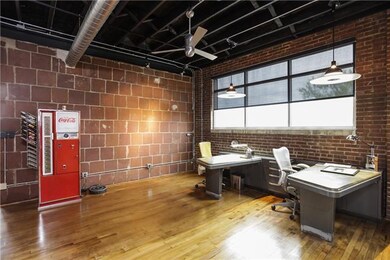 208 Elm St, Shelbyville, TN 37160 - photo 6