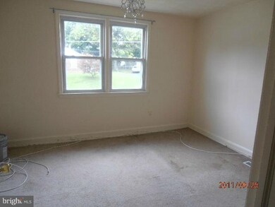 2801 Gaither St, Temple Hills, MD 20748 - photo 5