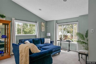 425 Sugarpine Ct SE, Salem, OR 97306 - photo 4