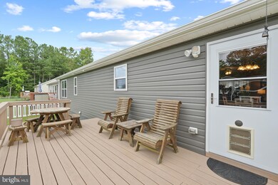 59 Rustic Ln, Colonial Beach, VA 22443 - photo 3