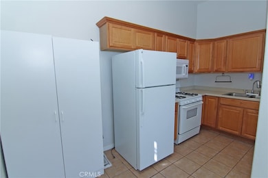 15733 Drell St, Sylmar, CA 91342 - photo 7