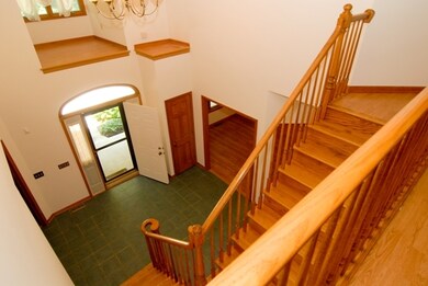 Stunning two-story foyer