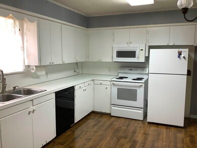 107 Wilson Dr, Jasper, TX 75951 - photo 5