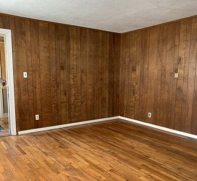 99 Emerson St, Haverhill, MA 01830 - photo 5