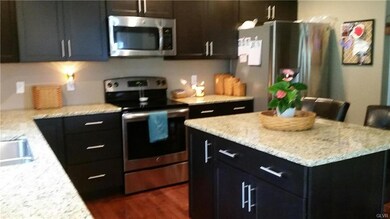 802 S Fork Dr, Easton, PA 18040 - photo 3