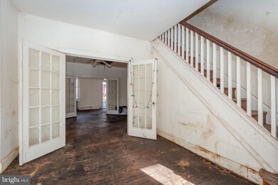 2728 E Biddle St, Baltimore, MD 21213 - photo 2