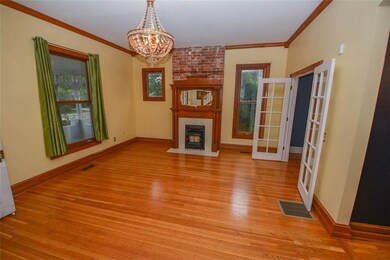 306 W 9th St, Anderson, IN 46016 - photo 5