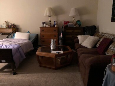 233 N Main St, Taylor, PA 18517 - photo 6