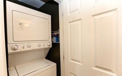 92 Mill St unit 303, Woonsocket, RI 02895 - photo 7